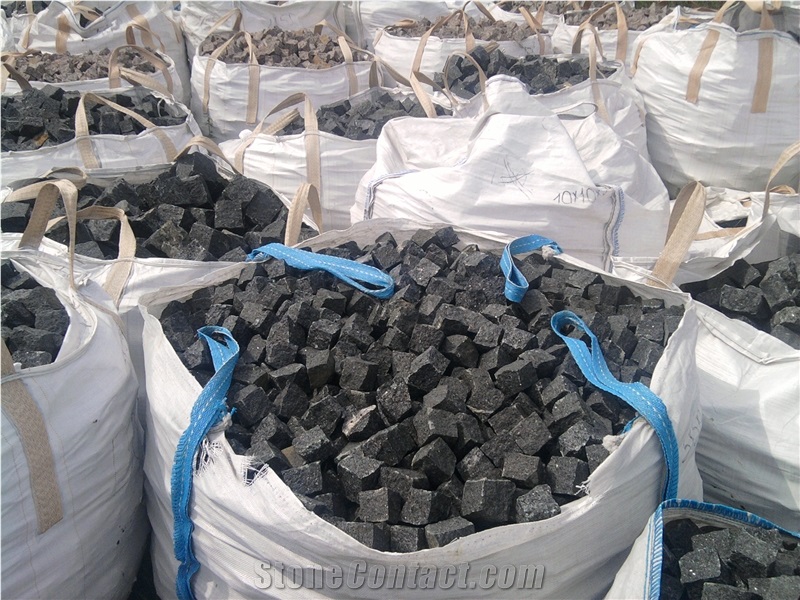 Basalt Cubes, Ivano Dolynske Basalt Cube Stone & Pavers, Black Basalt Cobble Stone