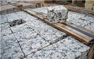 Rose Pearl Granite Cube Stone, Thermal Finished Granite Dimensional Pavers