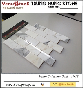 48*98 Calacatta Gold Polished Marble Mosaic Tiles, White Marblr Wall Mosaic Italy