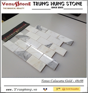 48*98 Calacatta Gold Polished Marble Mosaic Tiles, White Marblr Wall Mosaic Italy