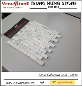 48*98 Calacatta Gold Polished Marble Mosaic Tiles, White Marblr Wall Mosaic Italy