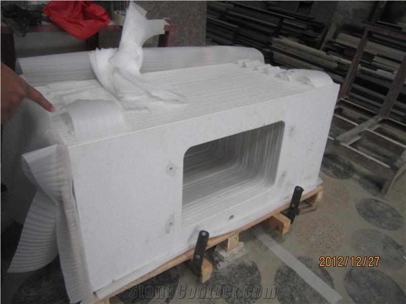 White Quartz Stone Bath Tops