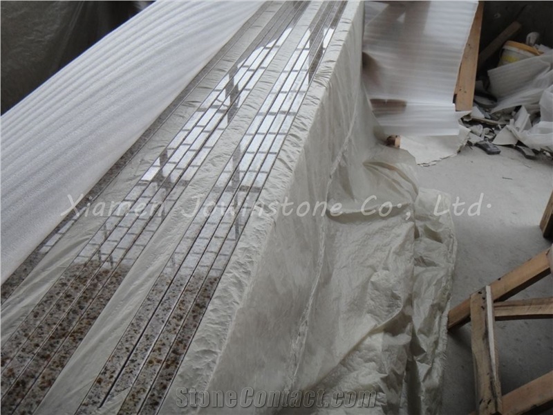Polished G682 / Beijing Gold Countertop, Golden Granite Kichen Tops for Usa Market.