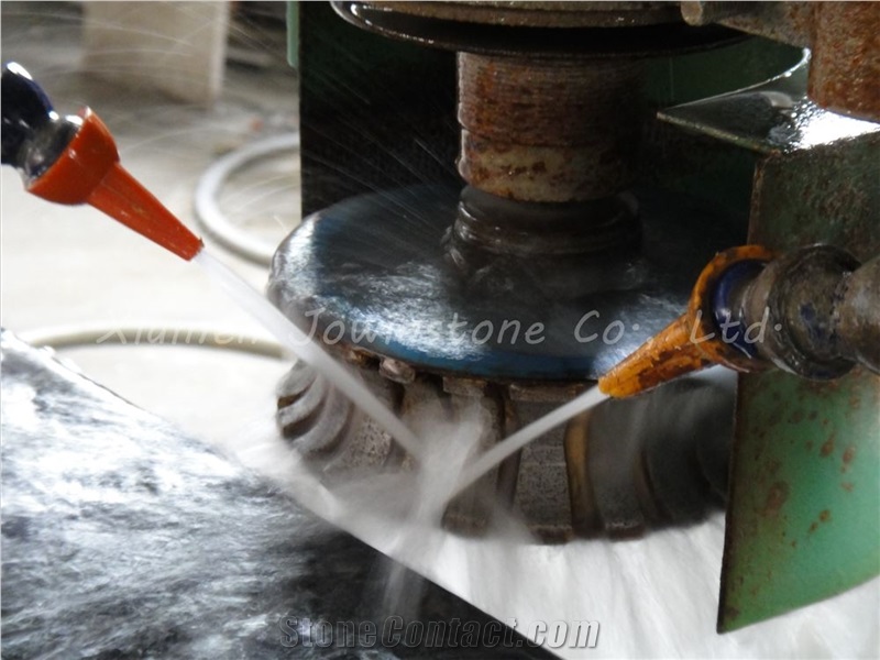 Polished G682 / Beijing Gold Countertop, Golden Granite Kichen Tops for Usa Market.