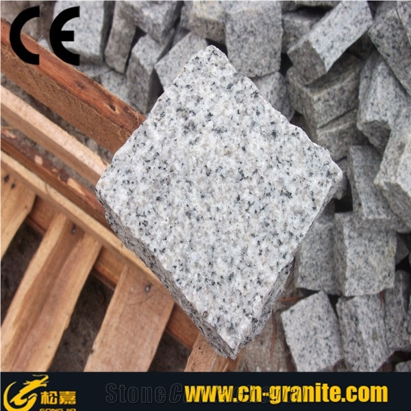 G682 Granite Cube Stone,Yellow Cobble,Cobble Stone,Cube Stone,Paving Sets,Natural Granite Paving Stone,China Cheap Granite Paving,Natural Stone Pavers,Cobble Stone