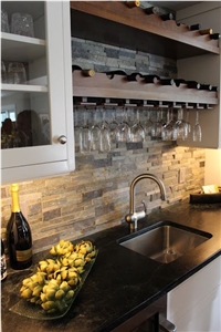 Oem Black Quartz Stone Service for Countertop with Bright Surface,Easy to Maintain,Top Quality and Service,More Durable Than Granite,Slab Size 3200*1600 or 3000*1400