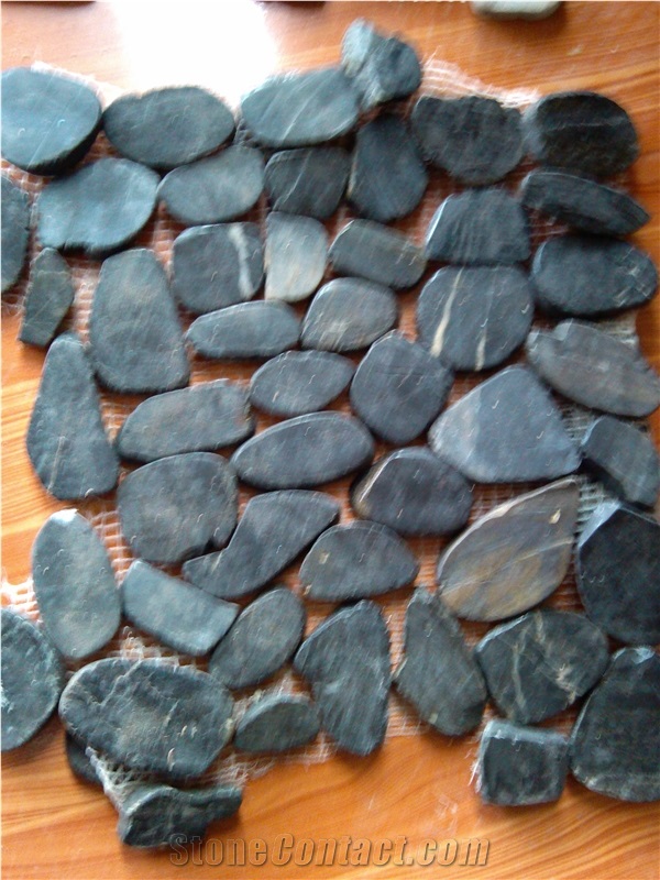 Sliced Charcoal Black Pebble Tile