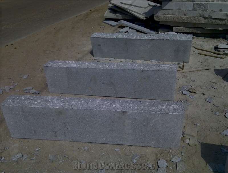 Rough Edge Granite Kerbstone, G341 Grey Granite Road Stone