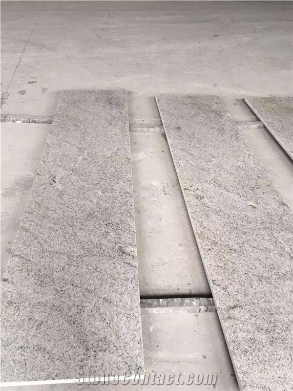Kashmir White Granite Slabs & Tiles, White Indian Granite