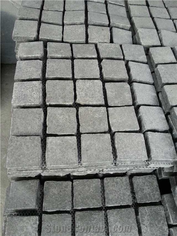 G684 Black Basalt Paving on Net, Paving Stone on Mesh, Fan Pattern Basalt Paving, G684 Fan Pattern Paving Stone on Net