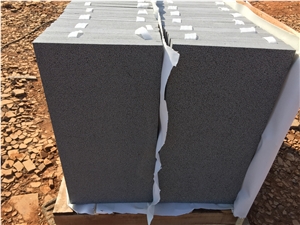 Hainan Grey Basalt / Basaltina / Basalto/ Inca Grey Bushhammered Tiles
