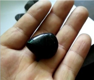 Black Polished Shinning Paving Pebbles Black Polished Shinning Paving Pebbles
