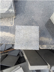 Fargo G654 Dark Grey Granite Cube Paving Stone, Black Sesame Granite All Sides Sawn Cut Cobble Stone for Garden Stepping Walkway/Driveway Paving