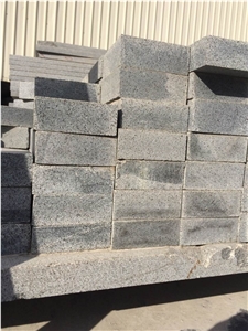 Fargo G654 Dark Grey Granite Cube Paving Stone, Black Sesame Granite All Sides Sawn Cut Cobble Stone for Garden Stepping Walkway/Driveway Paving
