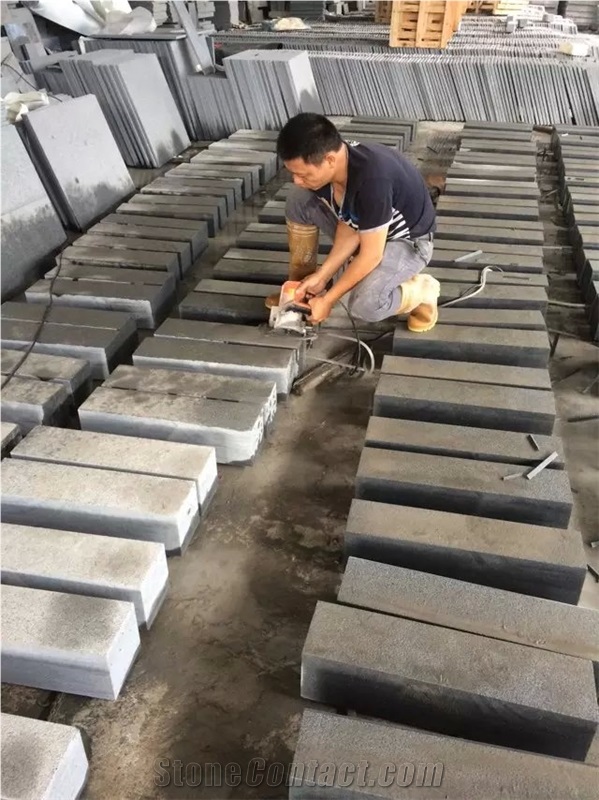 Fargo G654 Granite Kerbstone, Dark Grey Granite Curbstone, Sesame Black Road Stone, Impala Black Flamed Side Stone