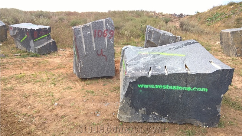 Gb8 Starry Night Granite Blocks, Black Granite Blocks