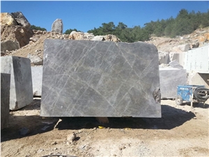 Deni Grey Marble Blocks