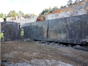 Deni Grey Marble Blocks