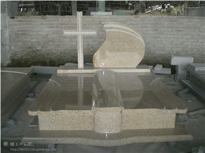 Beige Granite G682 Yellow Granite Monuments European Style Tombstones