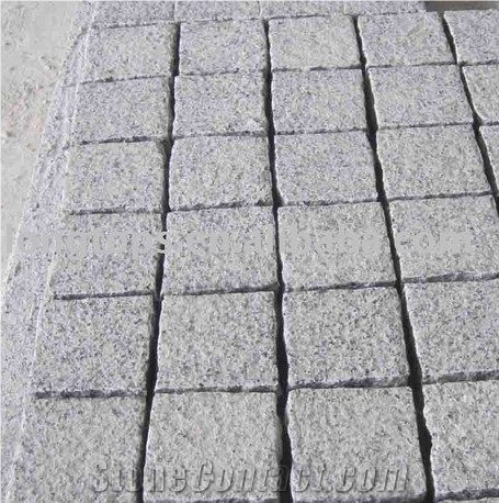 Natural Grey Granite G603 Cube Stone/Cobble/Paving Stone from China