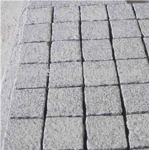 Natural Grey Granite G603 Cube Stone/Cobble/Paving Stone from China