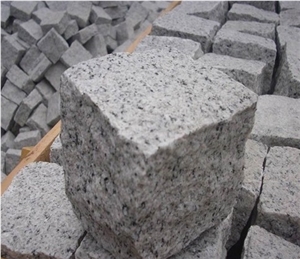 Natural Grey Granite G603 Cube Stone/Cobble/Paving Stone from China