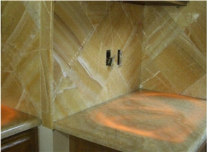 Natural Stone Backlit Polished Honey Onyx Kitchen Countertop