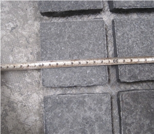 China Black Basalt Cube Stone , Black G684, Black Pearl, Fuding Black, Black Basalt Stone, Brick Paving Tile On Mesh, Mesh Paver