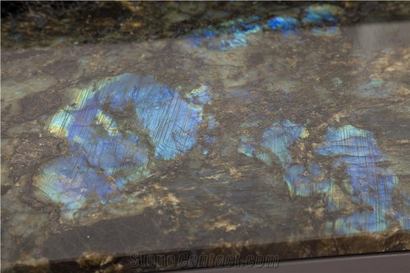 Labradorite Green Granite Countertop