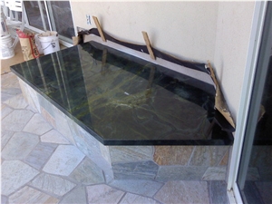 Outdoor Seating 2 cm Green Peace with 2 Inch Edge