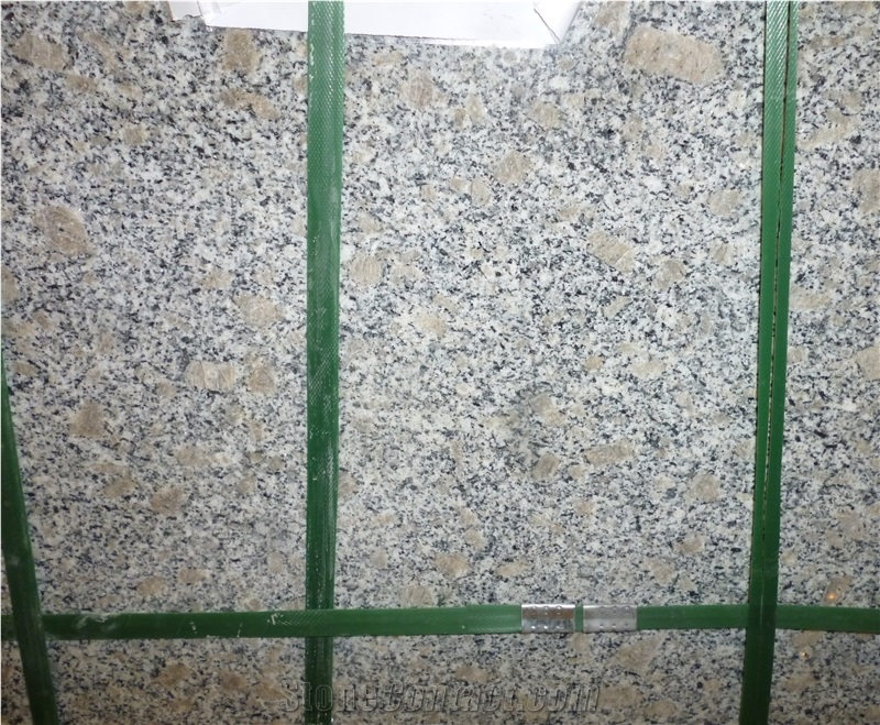 Beige & Grey Sandstone Mint White Sandstone Tile & Slab