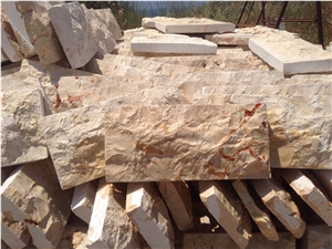 Hamwi Mbouz Limestone Mushroom Stone, Beige Limestone Mushroom Wall