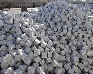 G341 China Light Grey White Granite Paving Sets Cube Stone Paver