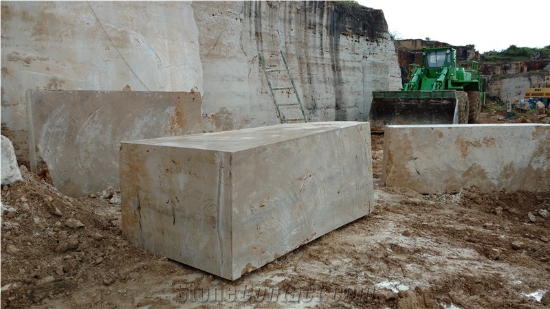 Sublime Beige Travertine Blocks