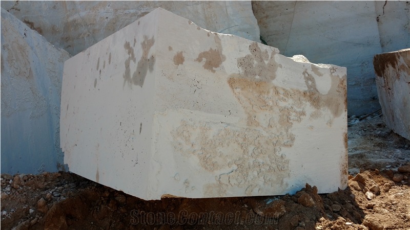Sublime Matka Noche Travertine Blocks, Brown Travertine Blocks