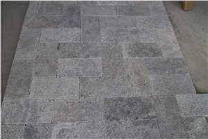 Silver Travertine Tumbled Pattern Set Pavers