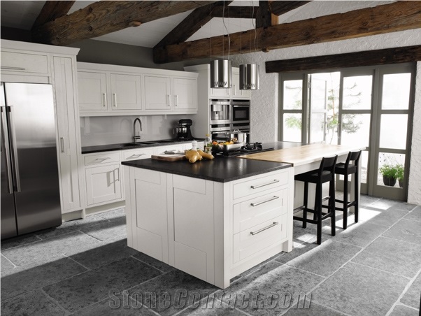 Classical Grey Limestone - Semi Honed