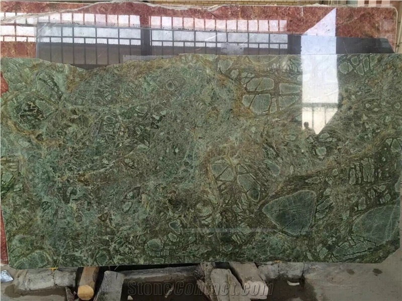 Breccia Seattle