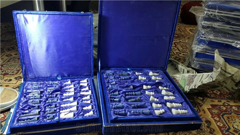 Blue Stone Lapiz Chess, Chess Board