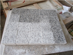 Flamed Surface China G655 Granite Cubestone, G655 Paving Stone, G655 Cobble Stone