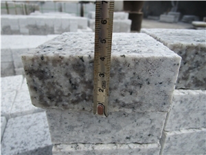 Flamed Surface China G655 Granite Cubestone, G655 Paving Stone, G655 Cobble Stone