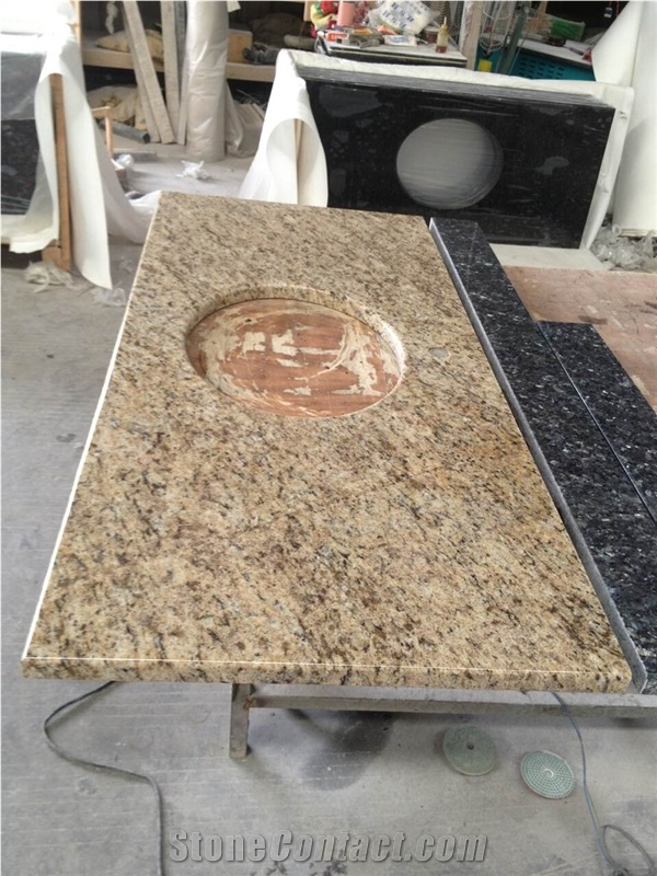 Giallo Ornamental Granite Kitchen Countertop/ Island Countertop