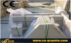 China Gold Granite Kerbstone Chinese Yellow Wall Cladding Yellow Curbstone Standard Kerbstone Sizes