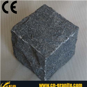 Decoration Garden Stone,Split Basalt Cobbles,Stone for Garden Walkway,Garden Stepping Stone,Black Stone Pavers,Dark Grey Cube Stone,Stone Floor Covering,Courtyard Road Pavers,