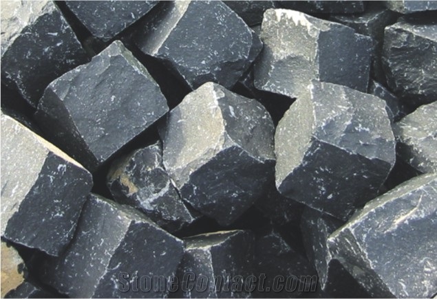 Tumbled Zhangpu Black Basalt Paving,Basalt Cobble Stone,Cut to Size Cobble Stone