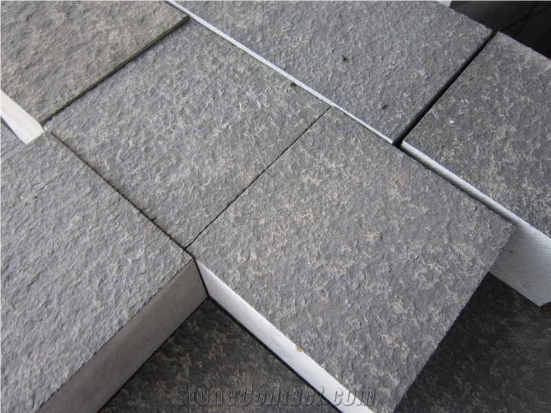 G685, Black Basalt Cube Stone, Zhangpu Black, Zp Black, Black Stone, Flamed, Floors, Paving, Pavers