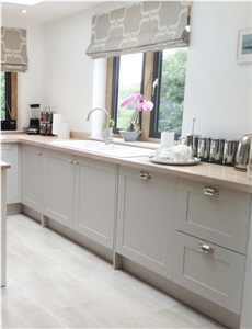 Bst Quartz Stone Polished Surfaces Kitchen Tops and Customized Edges Available for 2/3cm Thick
