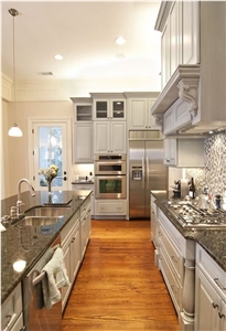 Bst Quartz Stone Solid Surface Kitchen Countertop Non-Porous and Easy to Clean and Maintain Directly from China Manufacturer