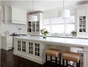 Engineered Bst Quartz Stone Slabs and Prefabricated Kitchen Tops with Competitive Quality and Price