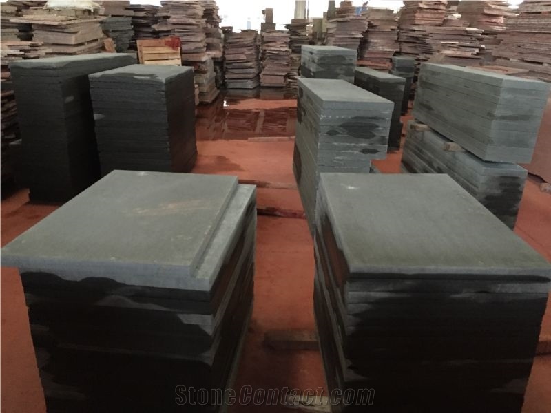 Nice Black Basalt Kerbstone Side Stone Road Stone